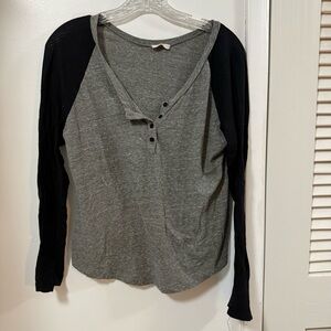 Brandy Melville henley baseball tee